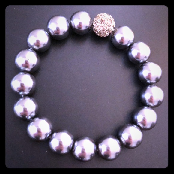 Pearl bracelet with crystal accents - Picture 1 of 1